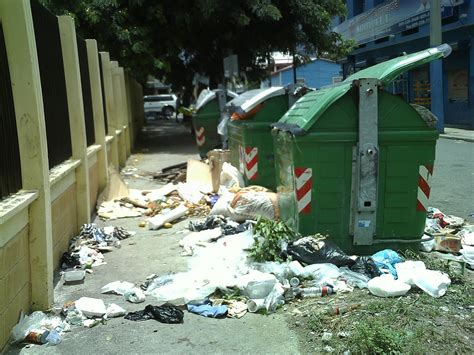 Santiago Apresan 42 Personas Por Tirar Basura En La Calle CDN El