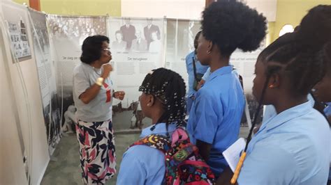 Kinderboekenfestival Suriname » Verslag eeste week tentoonstelling