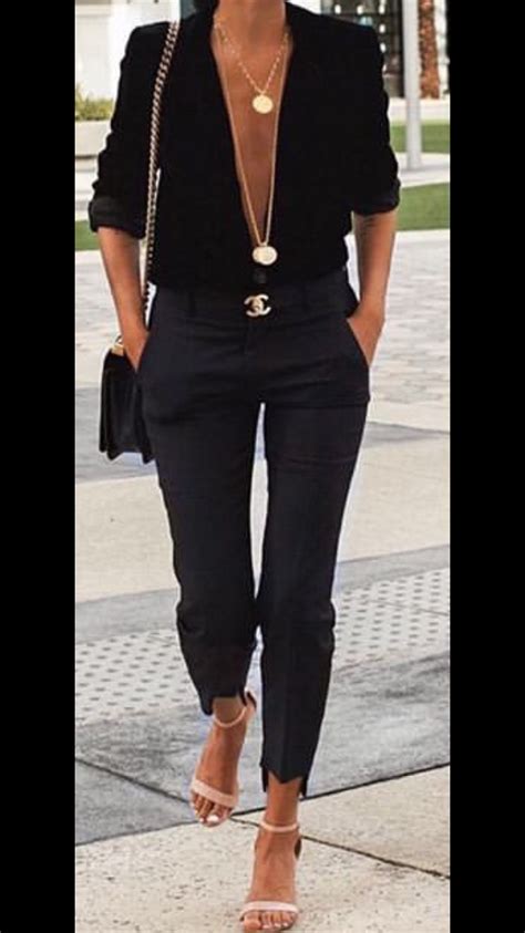 Pin By Arlene Pocevic On Style Stylish Outfits Fashion Outfits Chic