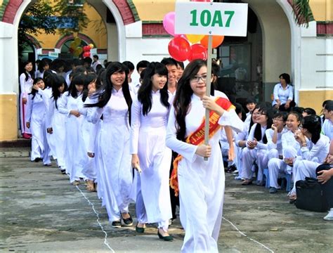 Vietnamese Students Might Have To Join School Opening Ceremonies From ...