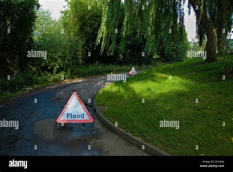 Flood Warning Road Signs Stock Photo - Alamy