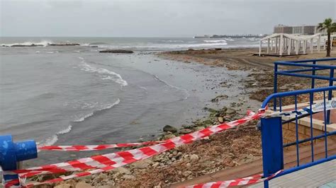 El Temporal Se Ceba Con Las Playas De Alicante Y Deja Sin Luz Y Agua A