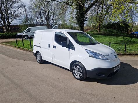 Nissan E Nv Kw Acenta Van Auto Kwh K Plus Vat Panel Van