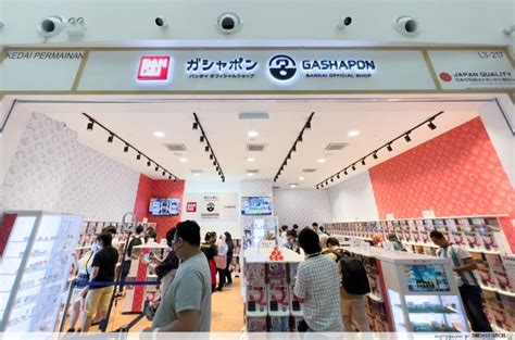 Gashapon Bandai Opens First Official Shop In M Sia With Machines