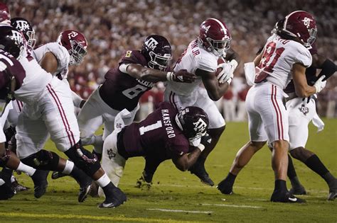 Texas Aandm Beats No 1 Alabama 41 38 On Last Play Field Goal Alabama