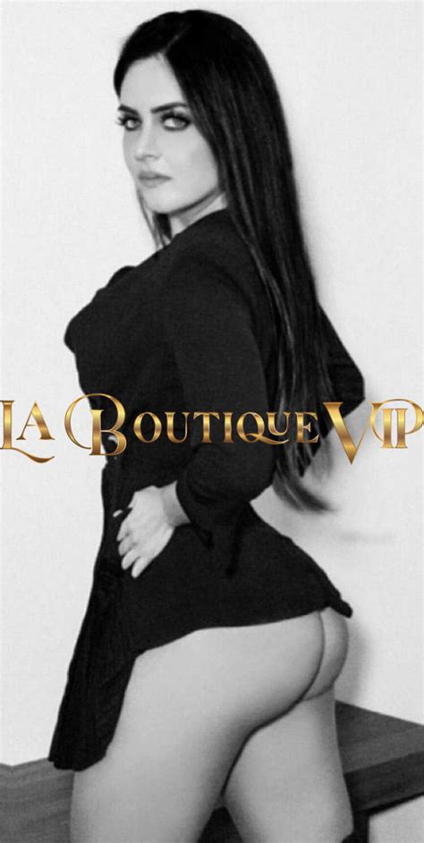 La Boutique VIP Monica Chanel A2