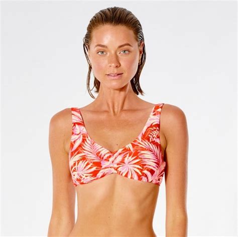 Rip Curl Swim Nwt Rip Curl Bikini Top Poshmark