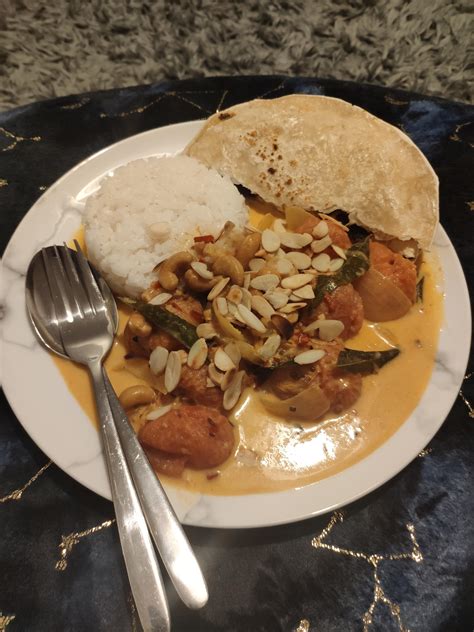 Tomato Curry (Jamie Oliver Recipe) : r/vegetarian