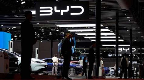 Byd Geser Tesla Rekor Penjualan Mobil Listrik Tembus Juta Unit