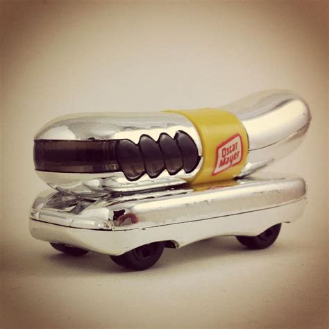 0423 Oscar Mayer Weinermobile 1996 Hot Wheels Silver Series II Series Hot Wheels