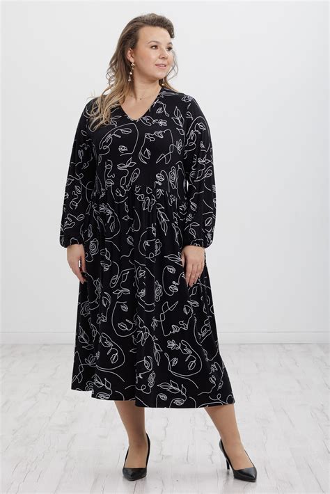 Czarna Oversize Owa Sukienka Face Z Nadrukiem Plus Size Xxl Jesie Moda