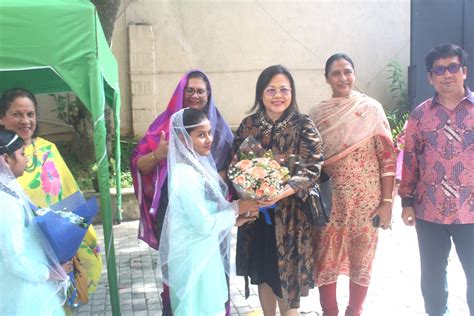 Denara Grand Pop-Up-Bazaar in Colombo 5 draws massive crowd - Colombo Times