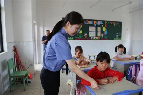 黄梅县检察院：“乡村的少年，无‘法’不爱你”法治巡讲开讲啦！ 澎湃号·政务 澎湃新闻 The Paper