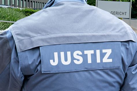 Polizeimeldungen F R Recklinghausen Herten J Hrige