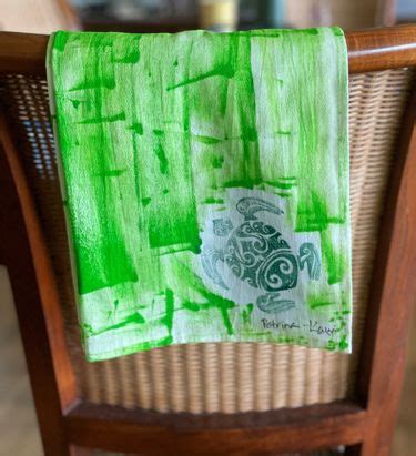 Hawaii Hand Painted Flour Sack Tea Towel Turtle Towel In