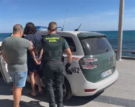 Violación Múltiple En Torrevieja Alicante