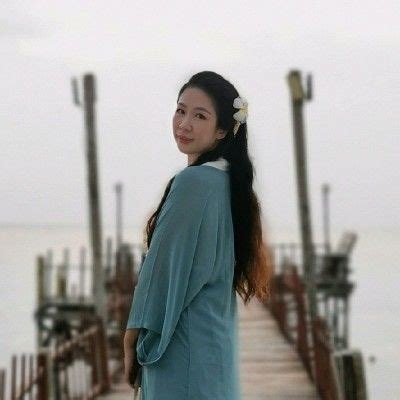 Elly Lee - Sales and Training Executive at Nudestix | The Org