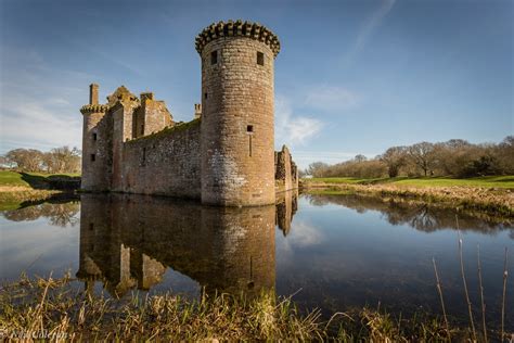 Caerlaverock Castle By Neil75 Ephotozine