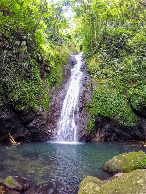 Sailing Borealis : Chasing waterfalls in Grenada