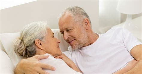 Bất ngờ Sex tuổi tuyệt hơn tuổi