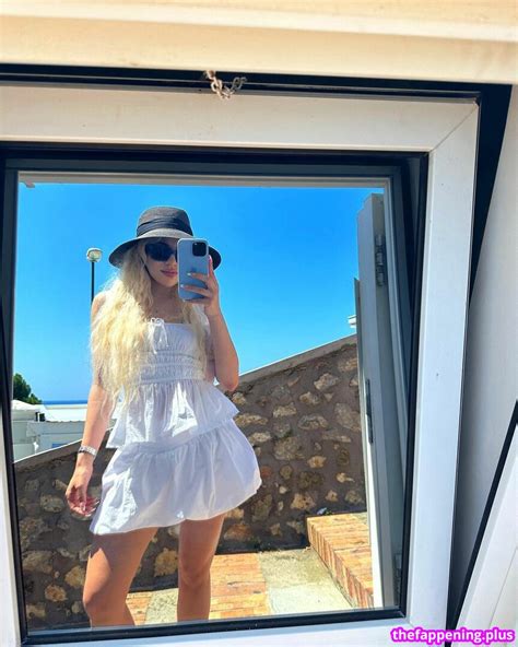 Ava Max Avamax Plharleyquinn Nude Onlyfans Photo The Fappening Plus