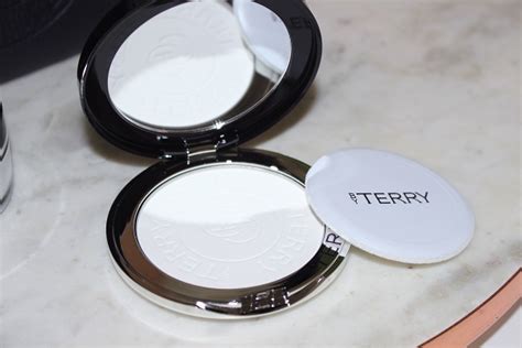 By Terry Hyaluronic Pressed Hydra-Powder Review - Out Now & 20% Off