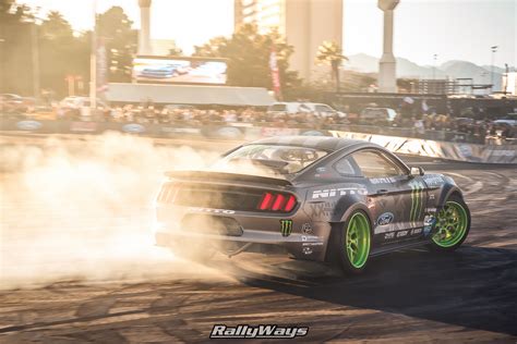 Vaughn Gittin Jr Mustang Drift Demo SEMA 2015 - RallyWays