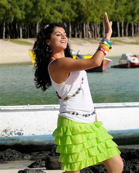 Telugu Cinema Wallpapers Tapsee Hot Pics Veera Movie