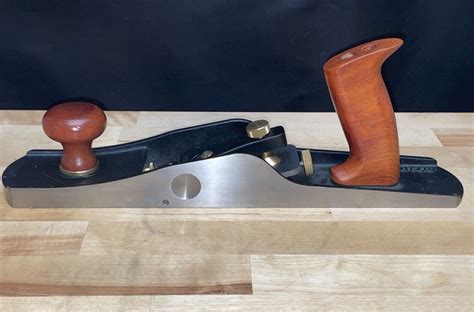 Lee Valley Veritas Low Angle Jack Plane With A Blade Excellent