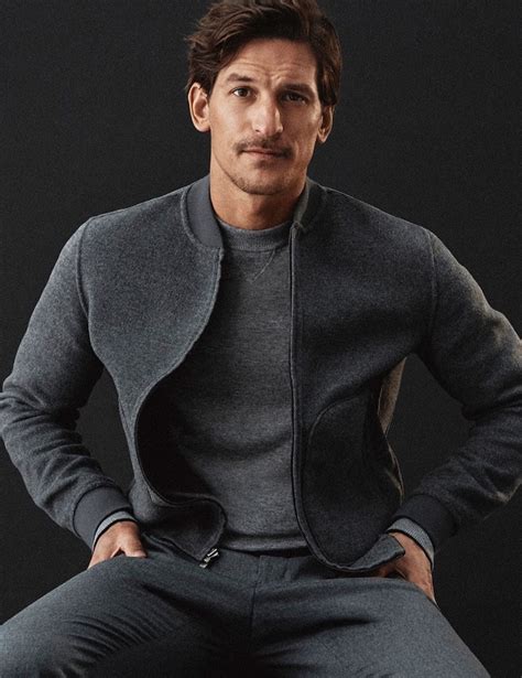 Massimo Dutti Eternal Menswear Classics