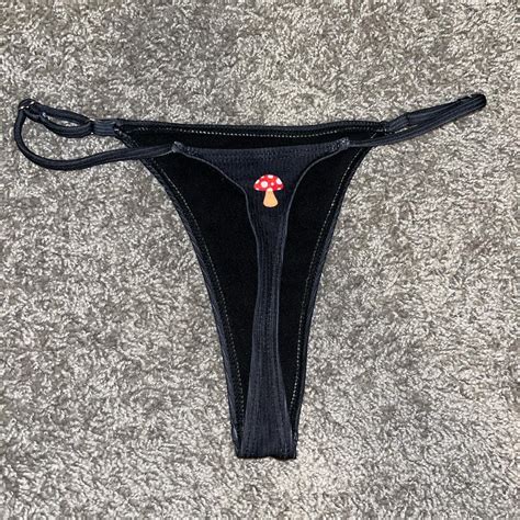 SHEIN Women S Black And Red Bikini And Tankini Bottoms Depop