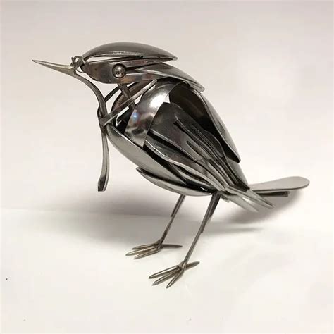 Artist Uses Unwanted Scrap Metal To Create Beautiful Bird Sculptures