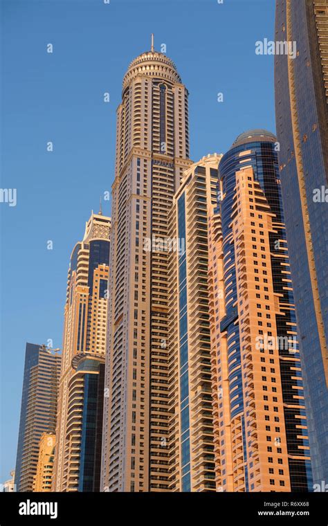 dubai marina skyline Stock Photo - Alamy