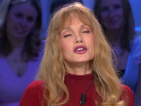 Le Gage De Laurent Baffie Arielle Dombasle Ina