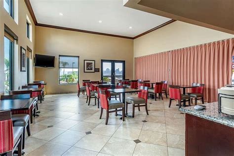 COMFORT INN & SUITES COLTON - Prices & Hotel Reviews (CA)