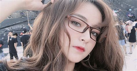 Hot girl EDM được săn lùng sau lễ hội âm nhạc hoành tráng tại Hà Nội Báo Dân trí