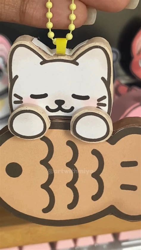 Free Taiyaki Cat Keychain Template ᓚ ArtWithMiya