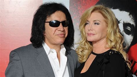 Rocker Gene Simmons Marries Longtime Girlfriend Shannon Tweed Cnn