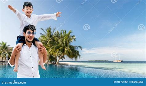 Happy Father Carry Son On Shoulders On Vacation Stock Image Image Of Cheerful Shoulders