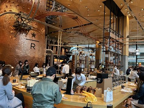 Starbucks Reserve Roastery Tokyo Beevoyage Japan