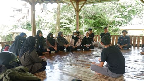 LATIHAN DASAR KEPEMIMPINAN LDK HIMPUNAN MAHASISWA SISTEM INFORMASI