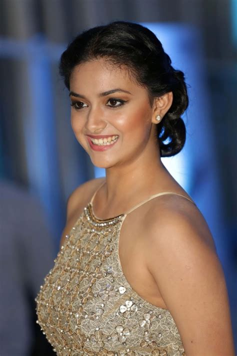 Keerthy Suresh Photos [HD]: Latest Images, Pictures, Stills of Keerthy Suresh - FilmiBeat