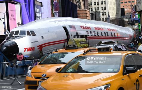 Taxis Pass By Twa Hotels Fully Restored 1958 Lockheed Constellation