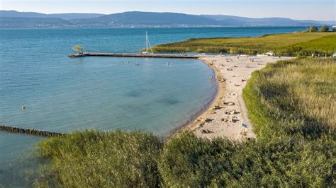 Sandstr Nde Am S Dufer Des Neuenburgersees Schweiz Tourismus