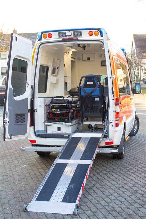 Feuerwehr Hamm Krankentransportwagen Ktw Krankentrasportwagen Ktw