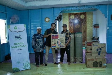 Jelang Ramadan Izi Riau Adakan Benah Mushola Di Wilayah T Di