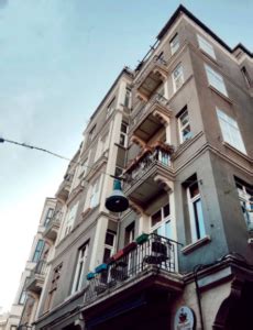 About Flying Dress Photo Shoot In Istanbul Streets And Rooftop