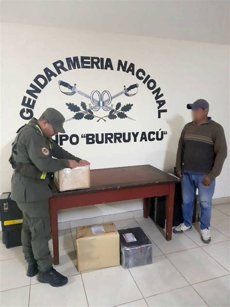 Qued Detenido Al Retirar Una Encomienda Con Kilos De Marihuana Y