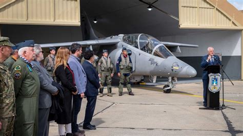 Reabrió la X Brigada Aérea y el país refuerza su presencia en el