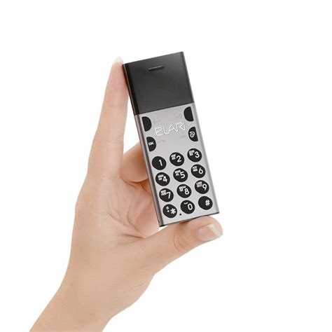 Мобильный телефон ELARI NanoPhone. Цена 1292 ₽. Доставка по России